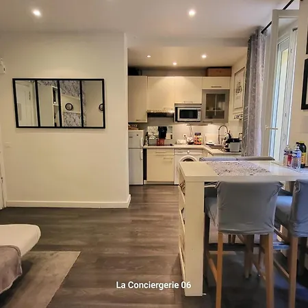 Apartmán Centre , 3 Min Palais , Clim , Wifi
