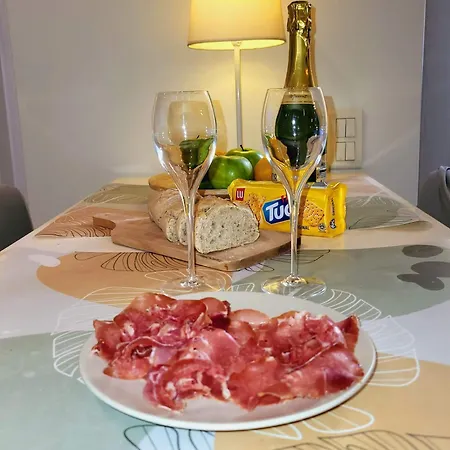 Apartment - Center, Ac / Wifi